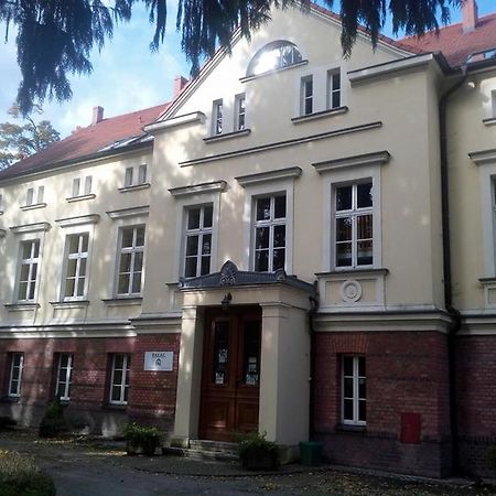 Stado Ogierow Sierakow Hotel Sierakow  Eksteriør billede